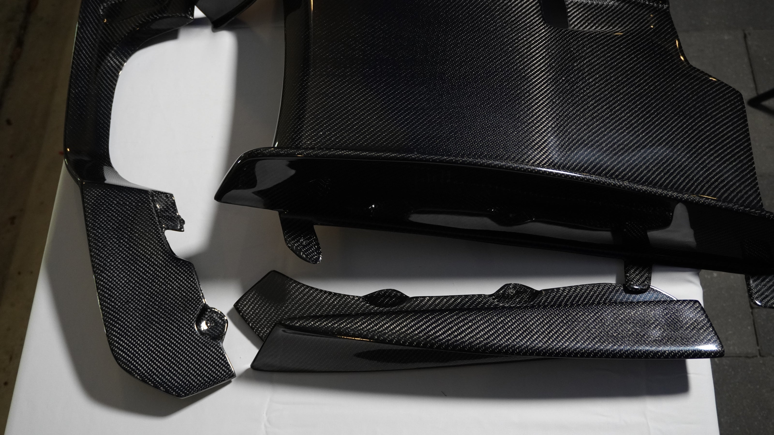 PSM-Style Carbon Fiber Rear Diffuser — BMW F8X