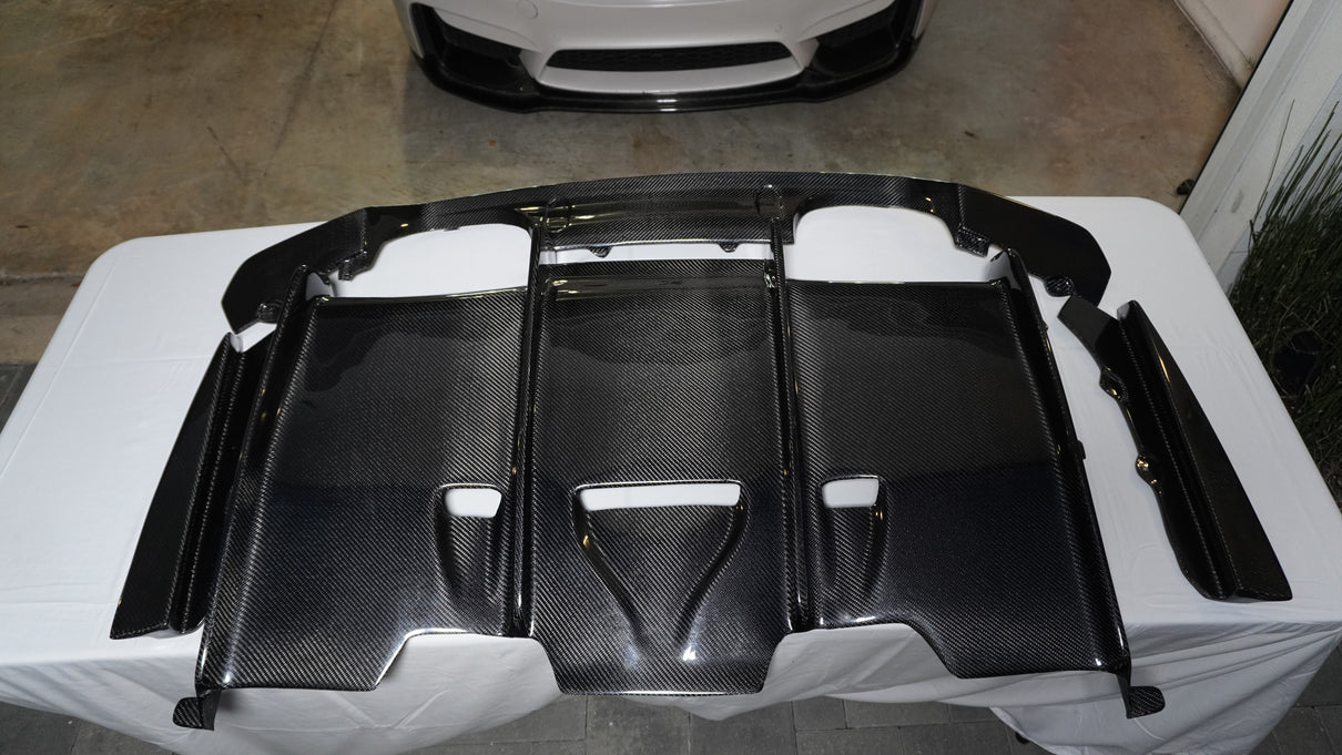 PSM-Style Carbon Fiber Rear Diffuser — BMW F8X